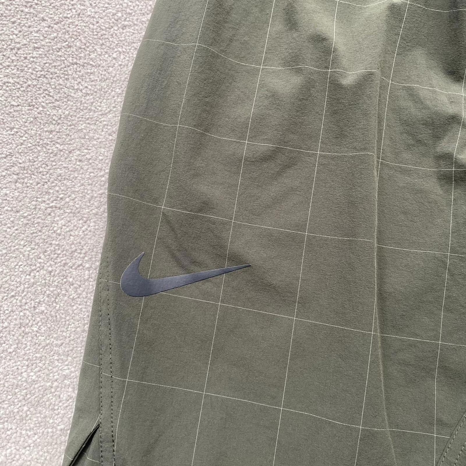 Nike Nike Technical Utility Cargo Trousers Size US 30 / EU 46 - 5 Thumbnail