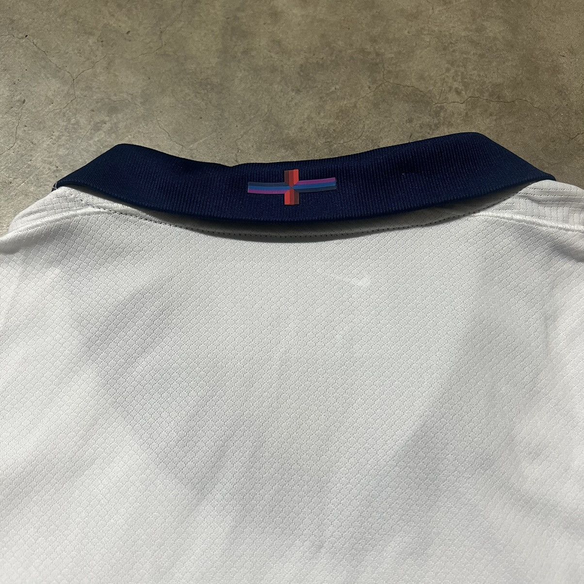 Nike UEFA England “The Three Lions” Nike Dry-Fit Soccer Jersey Size US XL / EU 56 / 4 - 5 Thumbnail