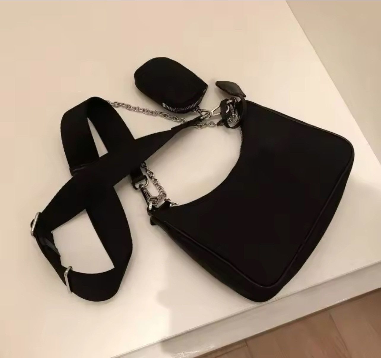 Japanese Brand × Vintage Casual Nylon Shoulder Hobo Bags Size ONE SIZE - 3 Thumbnail
