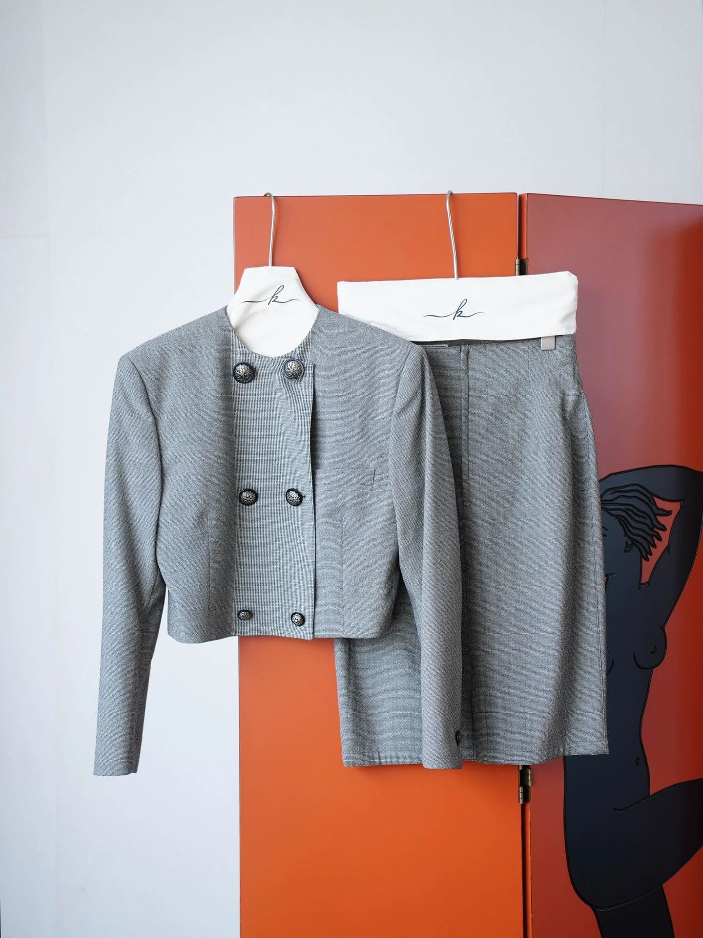 Versace Versace Vintage Gray Wool Oversized Cropped Blazer & Skirt Set Size M / US 6-8 / IT 42-44 - 5 Thumbnail