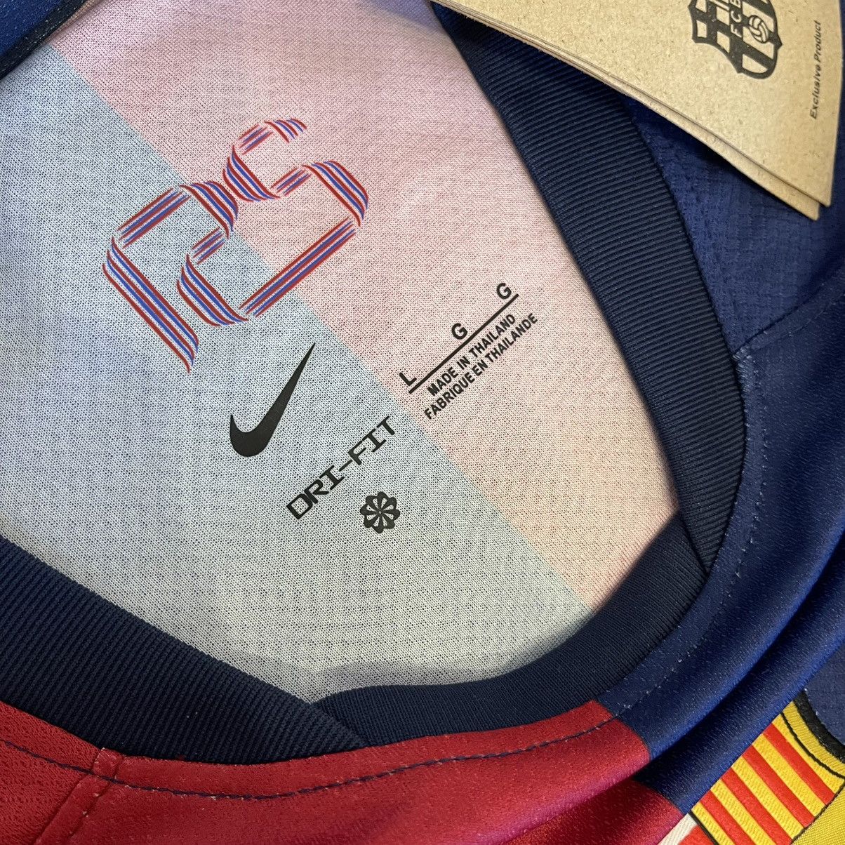 Nike Lamine yamal barcelona jersey size L Size US L / EU 52-54 / 3 - 6 Thumbnail