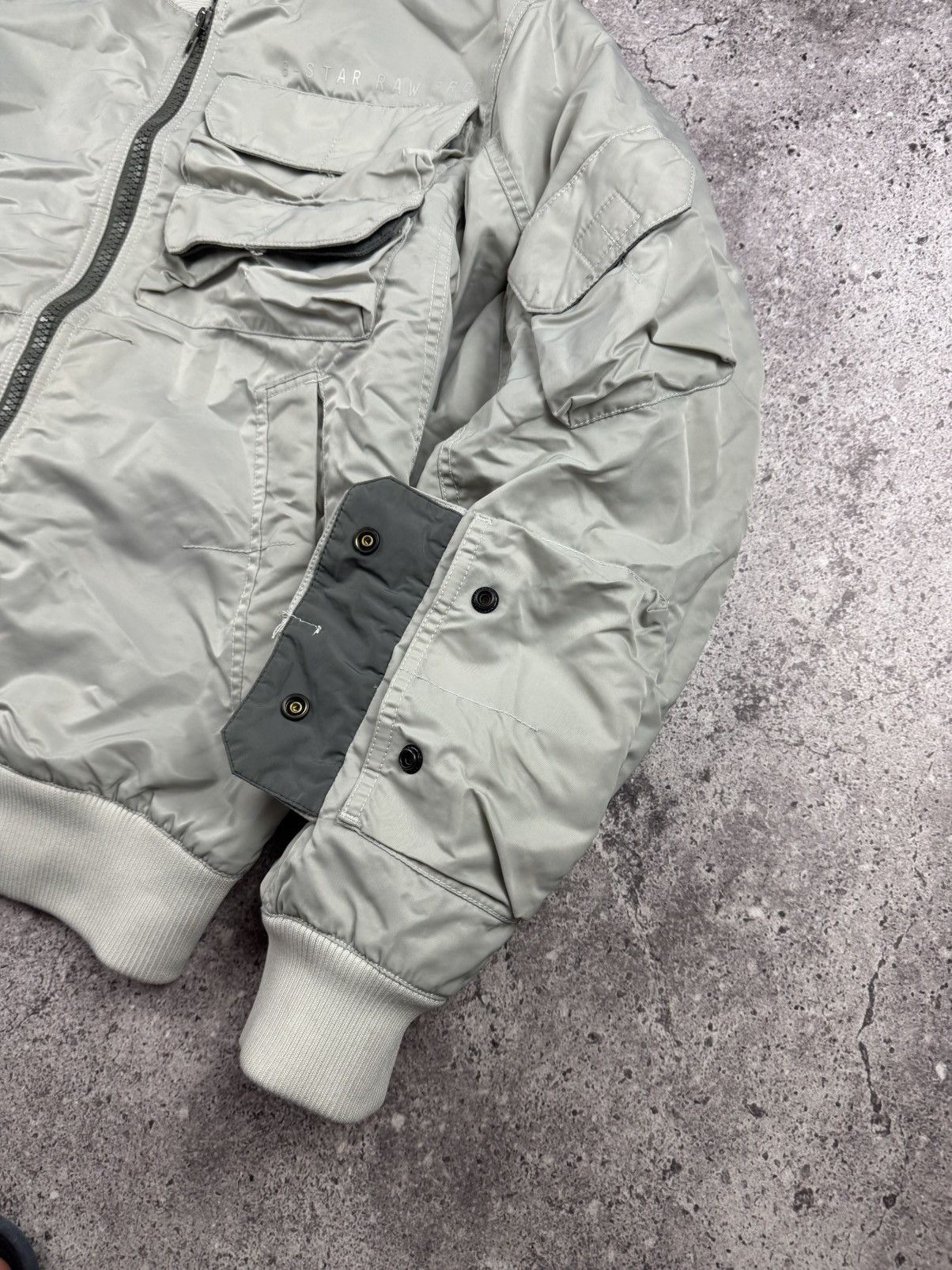 G-Star G-Star E Harness Windbreaker Stripped Multipocket Bomber Size US M / EU 48-50 / 2 - 3 Thumbnail