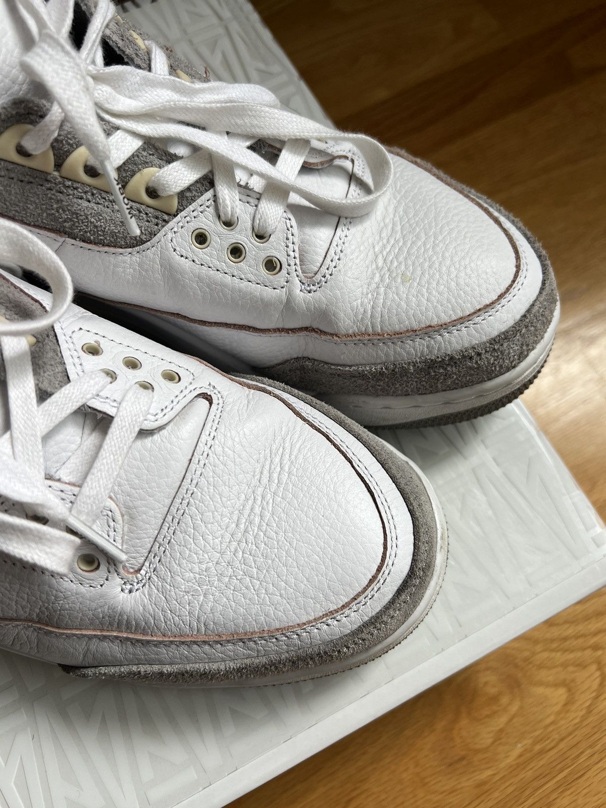 A Ma Maniere × Jordan Brand Jordan 3 x A Ma Maniere 10M Size US 10 / EU 43 - 10 Thumbnail