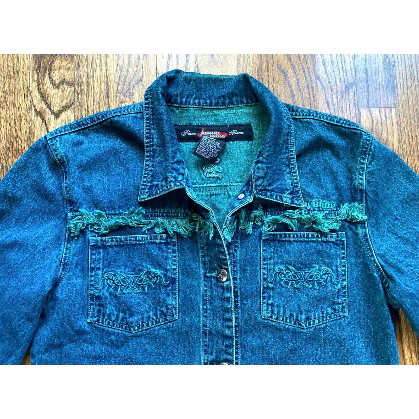 Denime VINTAGE Johnny Blaze Denim Jacket Womens Large Trucker Blue 90s Biker Casual Cotton Embroidered Logo Button Short Sleeve Size L / US 10 / IT 46 - 4 Thumbnail