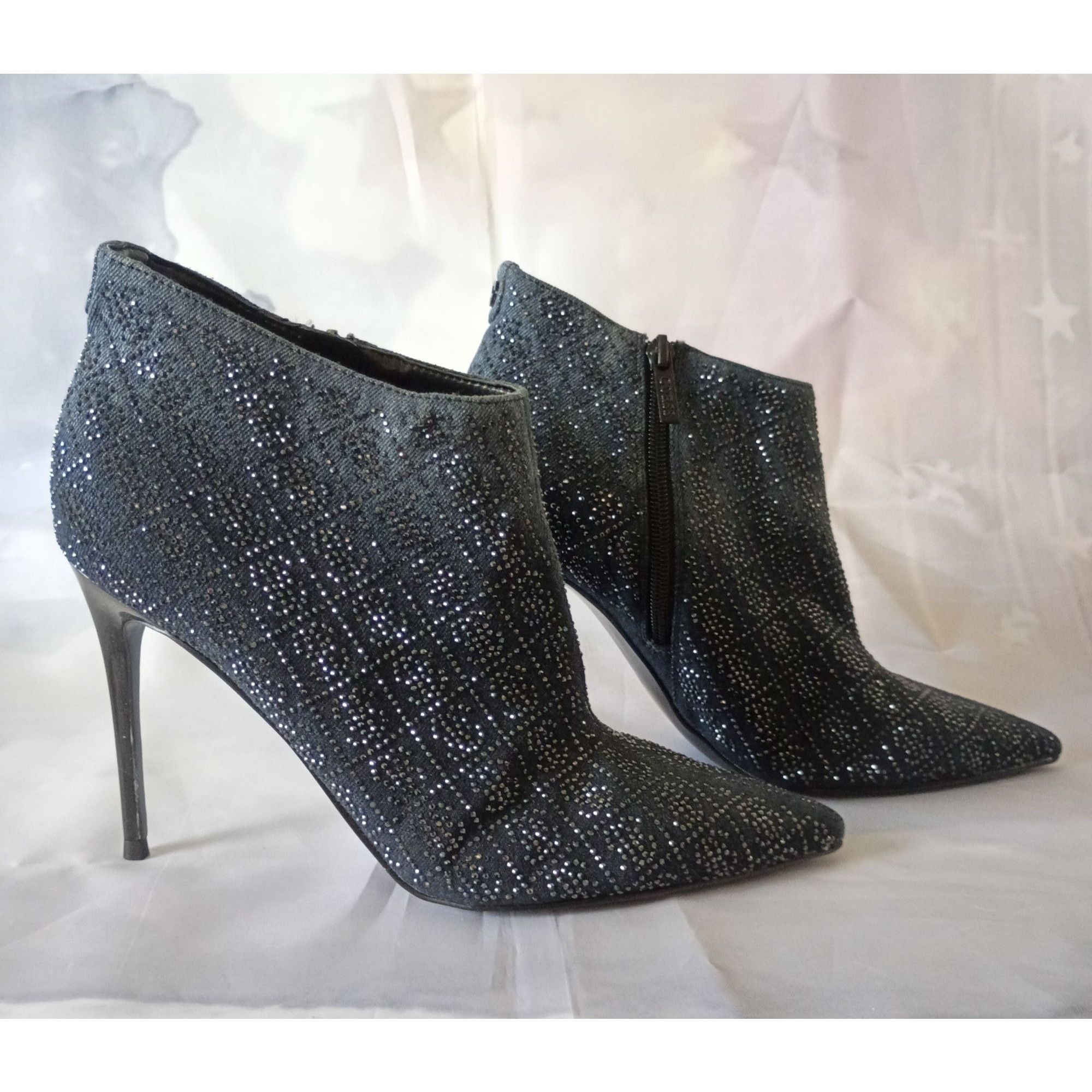 Guess GUESS Fazzie Black Shimmer Stiletto Ankle Booties Pointed To Size US 9.5 / IT 39.5 - 10 Thumbnail
