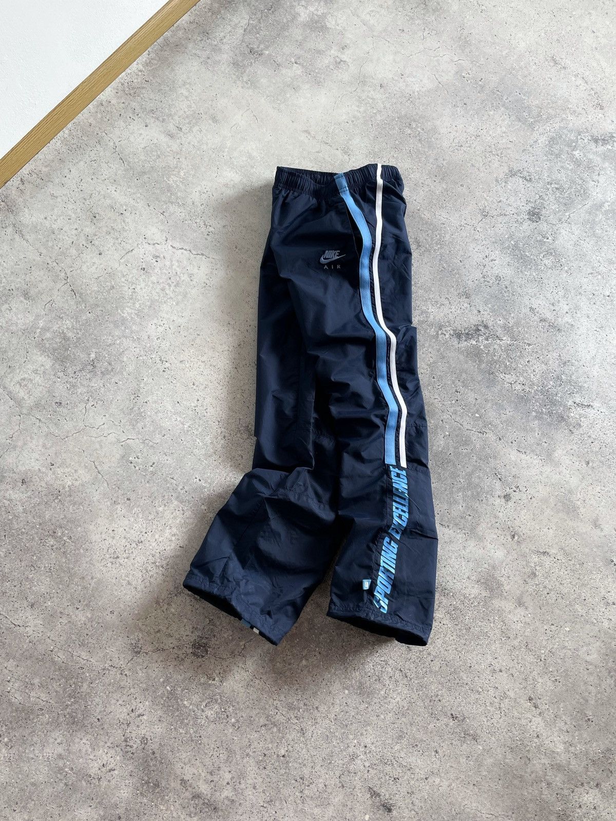Nike Vintage Nike Y2K Nylon Pants Size US 30 / EU 46 - 4 Thumbnail