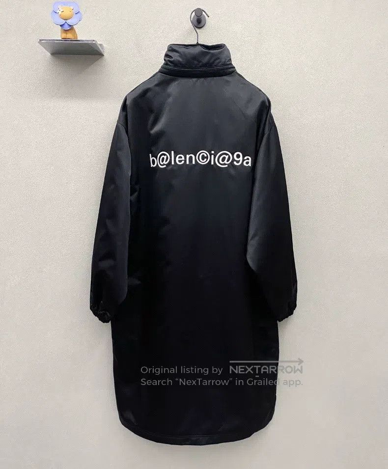 Balenciaga Balenciaga Black Letter Printed Long Jacket Size XXS / US 00 / IT 34 - 2 Thumbnail