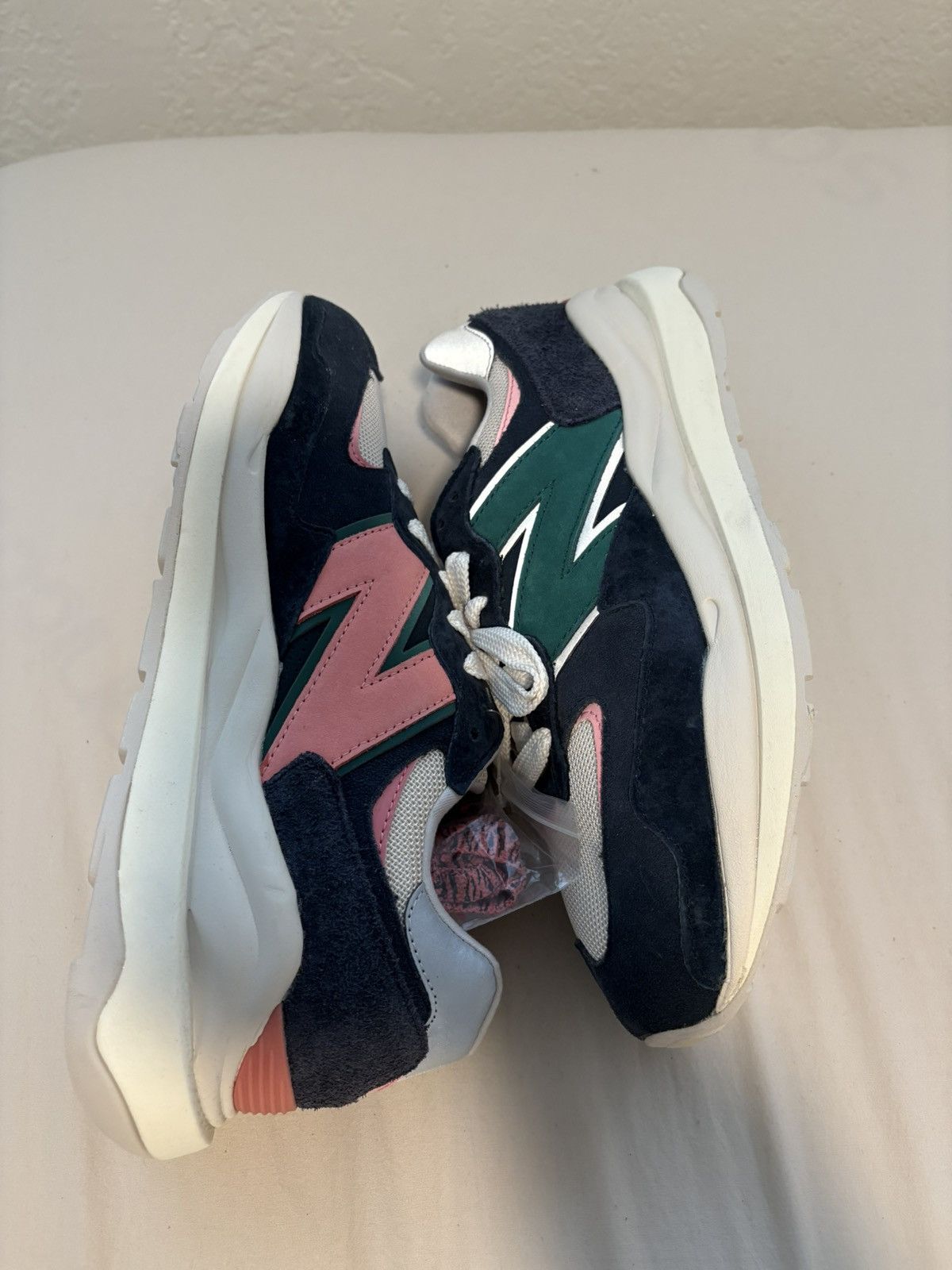 New Balance Never worn New Balance 57/40 Size US 10.5 / EU 43-44 - 6 Thumbnail