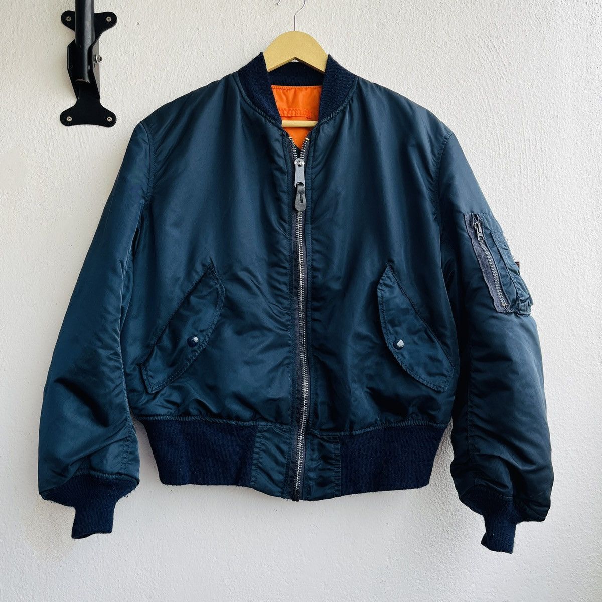 Alpha Industries Dark Green ALPHA INDUSTRIES AVIREX MA-1 Reversible Bomber Size US M / EU 48-50 / 2 - 1 Thumbnail