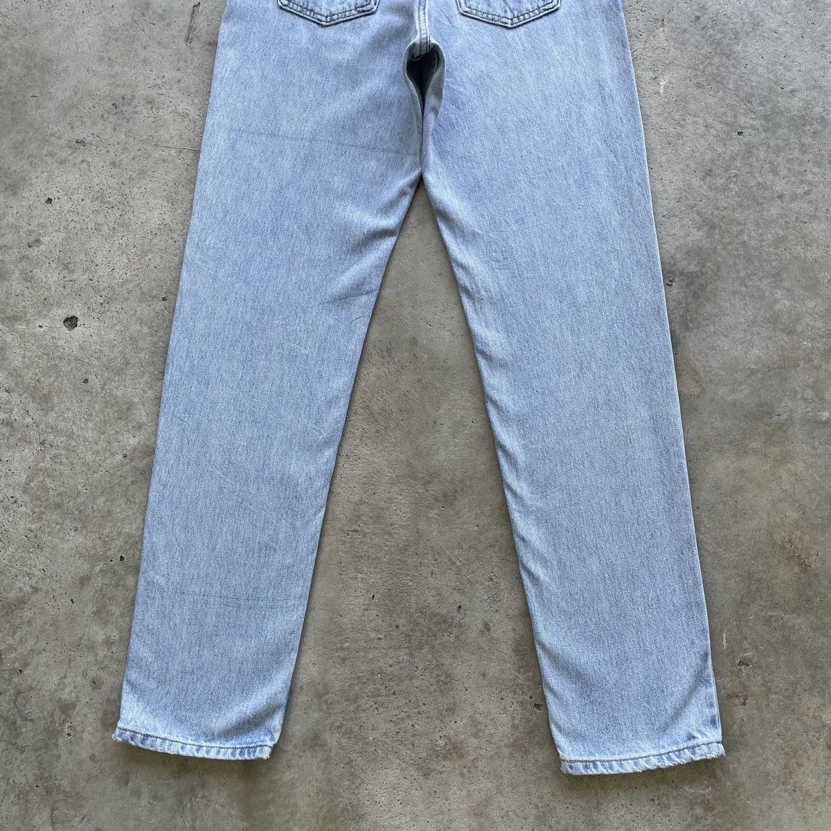 Jean × Levi's × Vintage W29 Vintage Levi’s 550 Relaxed Jeans Faded Denim Pants Size US 29 - 10 Thumbnail