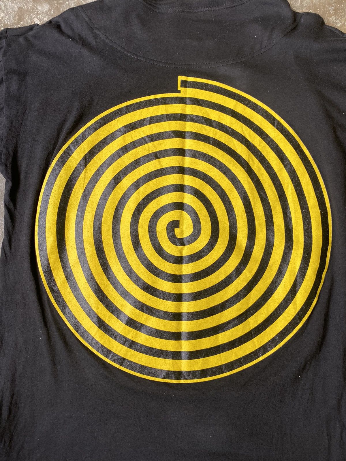 Energie Vintage 90s Energie Bad Comic Alien Workshop T Shirts Size US S / EU 44-46 / 1 - 4 Thumbnail