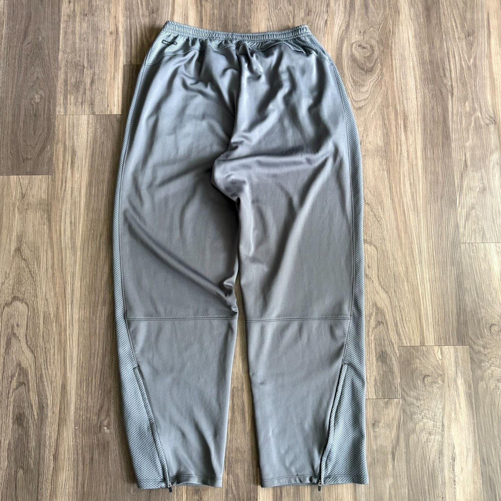 Nike Vintage Y2K Nike Track Pants Men's Size XL Gray Straight Size US 38 / EU 54 - 9 Thumbnail