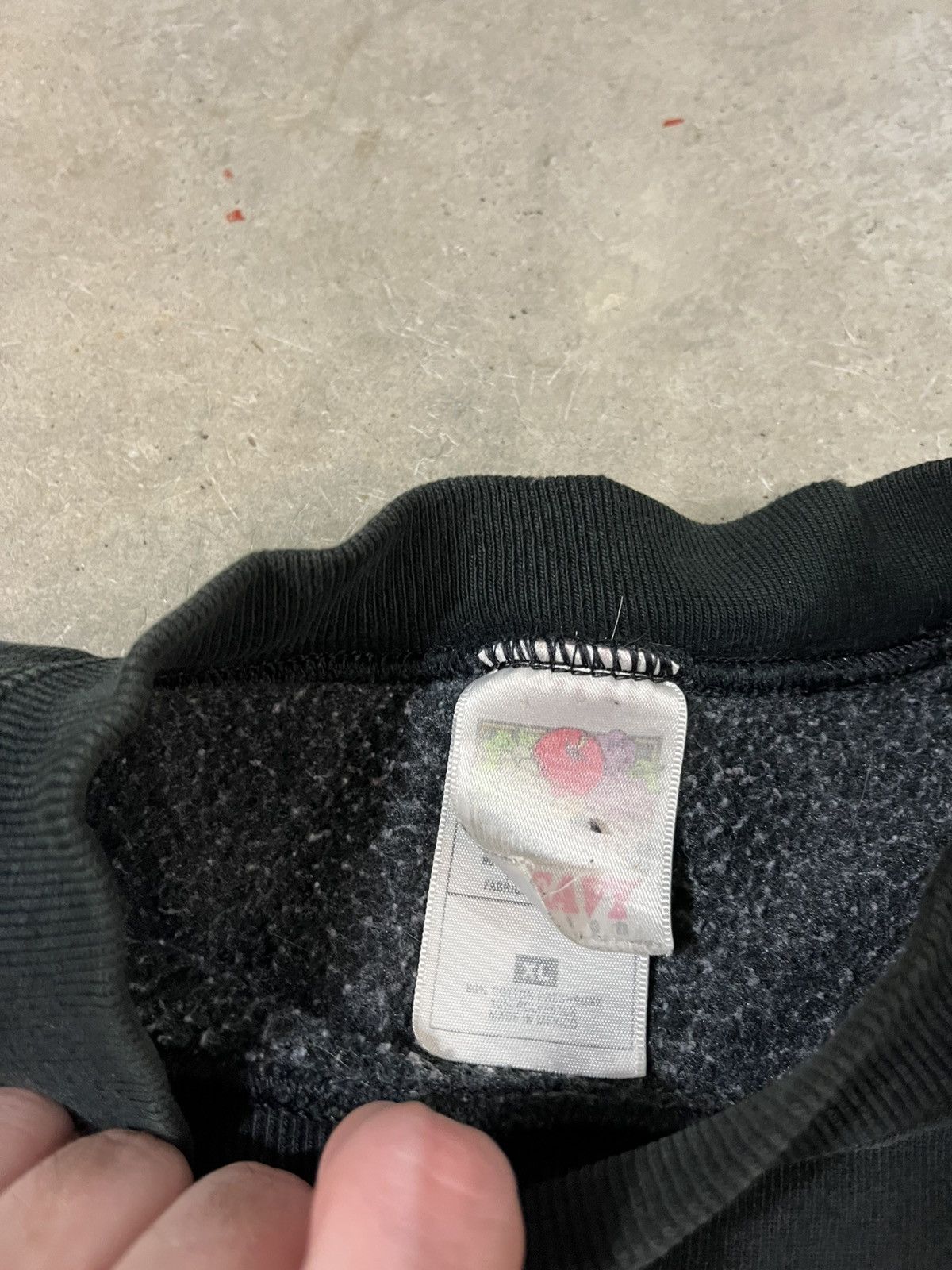 Vintage Vintage 90s Internet Sweatshirt Faded Black Size US XL / EU 56 / 4 - 6 Thumbnail