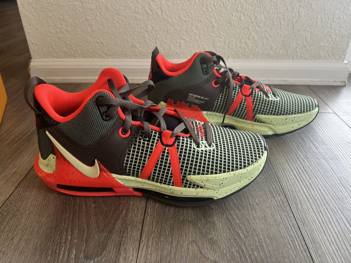 Nike NEW LeBron Witness 7 'Bright Crimson Alligator' Size US 11.5 / EU 44-45 - 1 Thumbnail