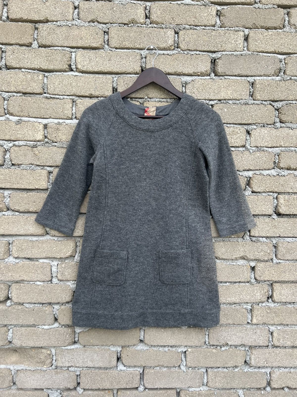 Burberry Burberry London Sweaters Wool Size XS / US 0-2 / IT 36-38 - 2 Thumbnail