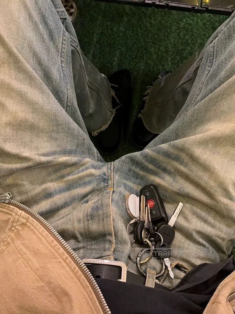 Helmut Lang Helmut Lang Vintage Sanded Boot Cut Denim. Size US 31 - 7 Thumbnail