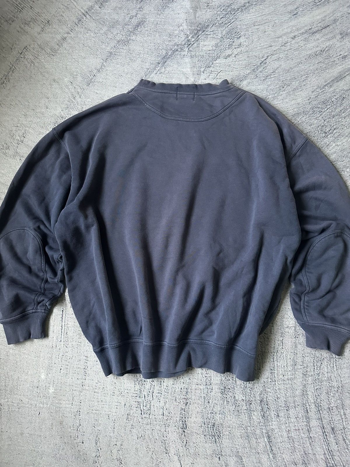 Chaps Ralph Lauren × Ralph Lauren Vintage Chaps Ralph Lauren Flag Thrashed Sweatshirt Size US L / EU 52-54 / 3 - 8 Thumbnail