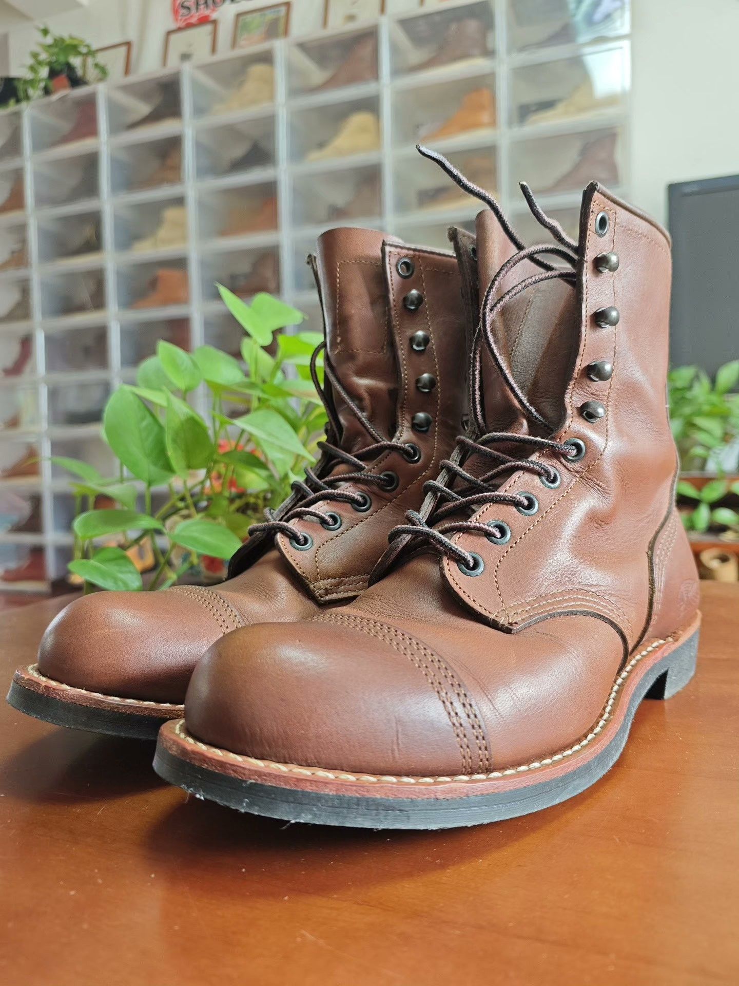 Red Wing Red Wing Indiana Collaboration 4313 Work Boot Size US 8 / EU 41 - 1 Thumbnail