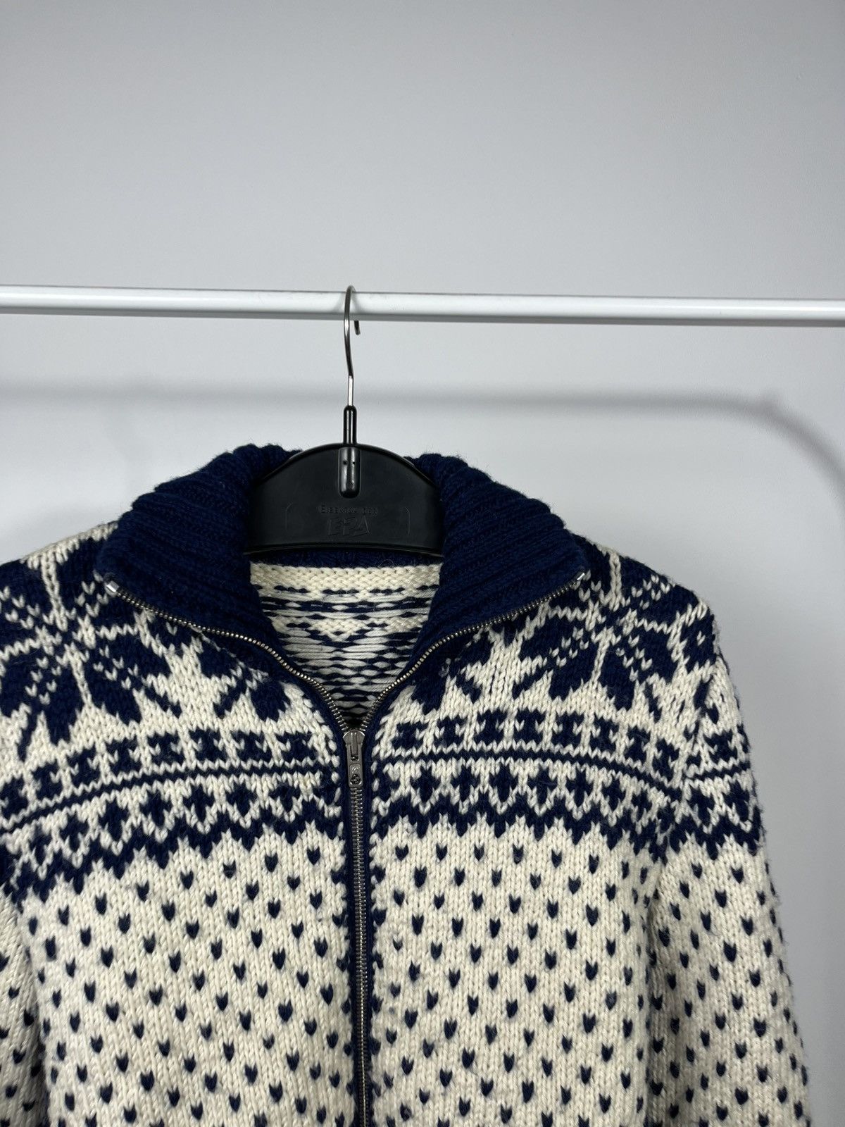 Other Vintage Zip Up Wool Knit Sweater Snowflake Pattern Size US XS / EU 42 / 0 - 3 Thumbnail