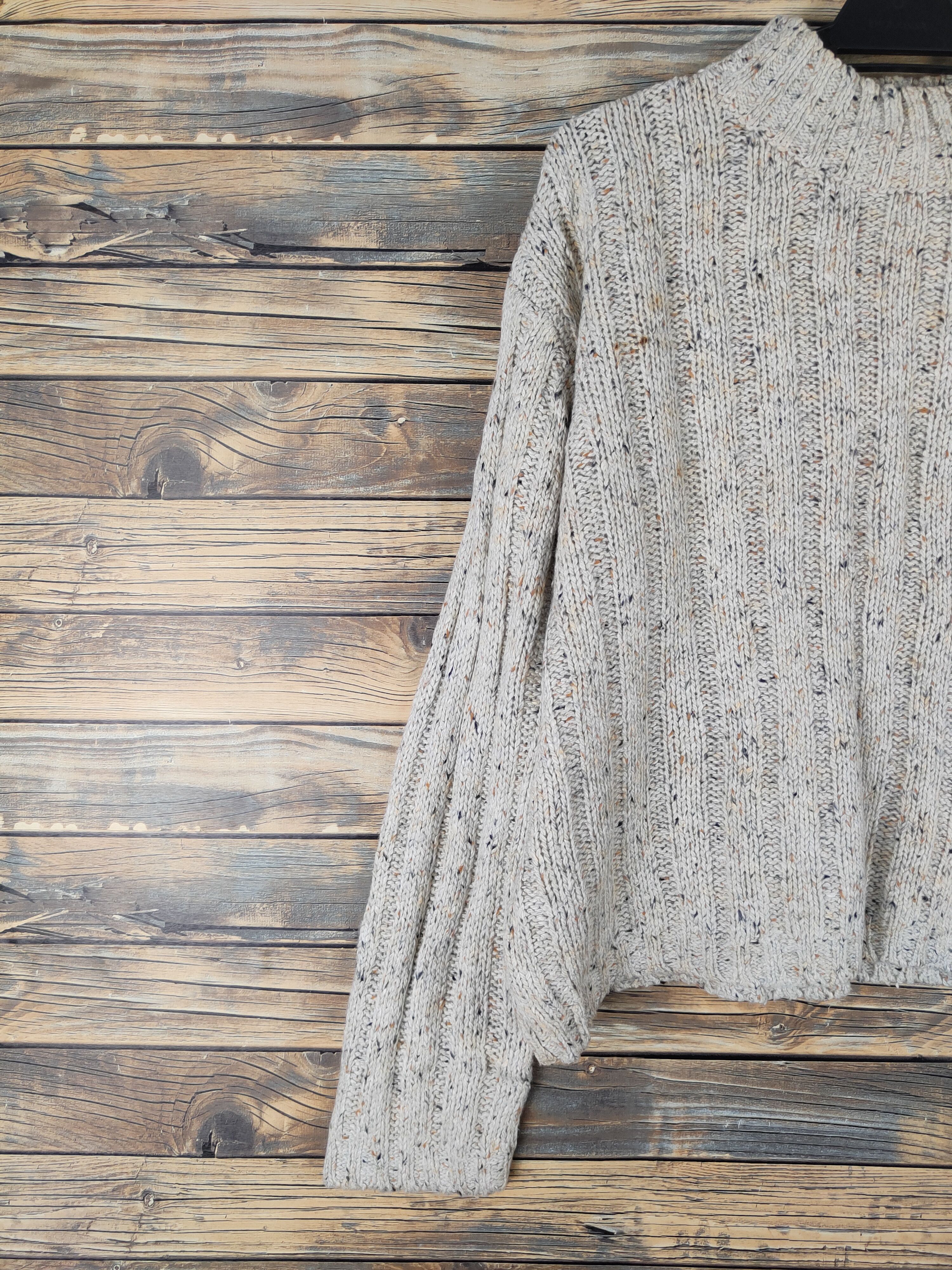 Aran Isles Knitwear Wood Wind Ivory Knitwear Crop Tops #W1444 Size US M / EU 48-50 / 2 - 3 Thumbnail