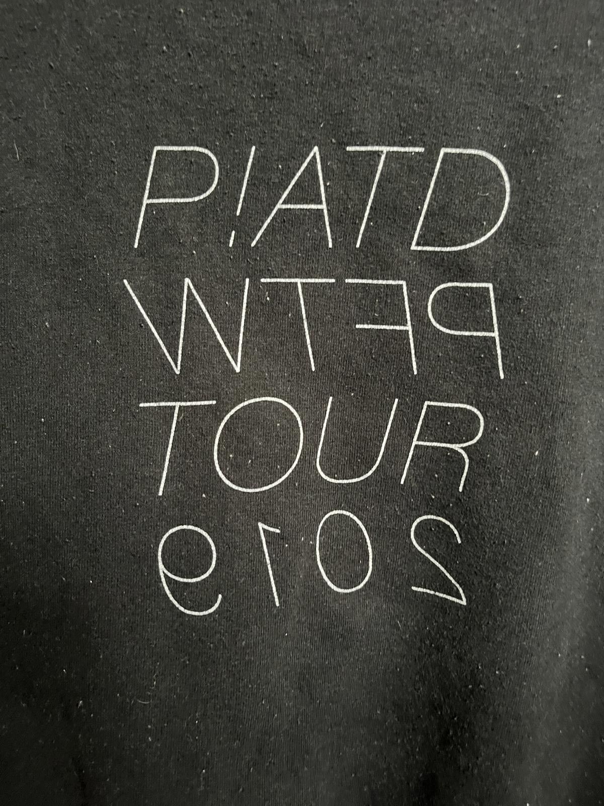 Gildan Panic at the Disco Crewneck Sweatshirt Tour 2019 P!ATD M Size US M / EU 48-50 / 2 - 4 Thumbnail