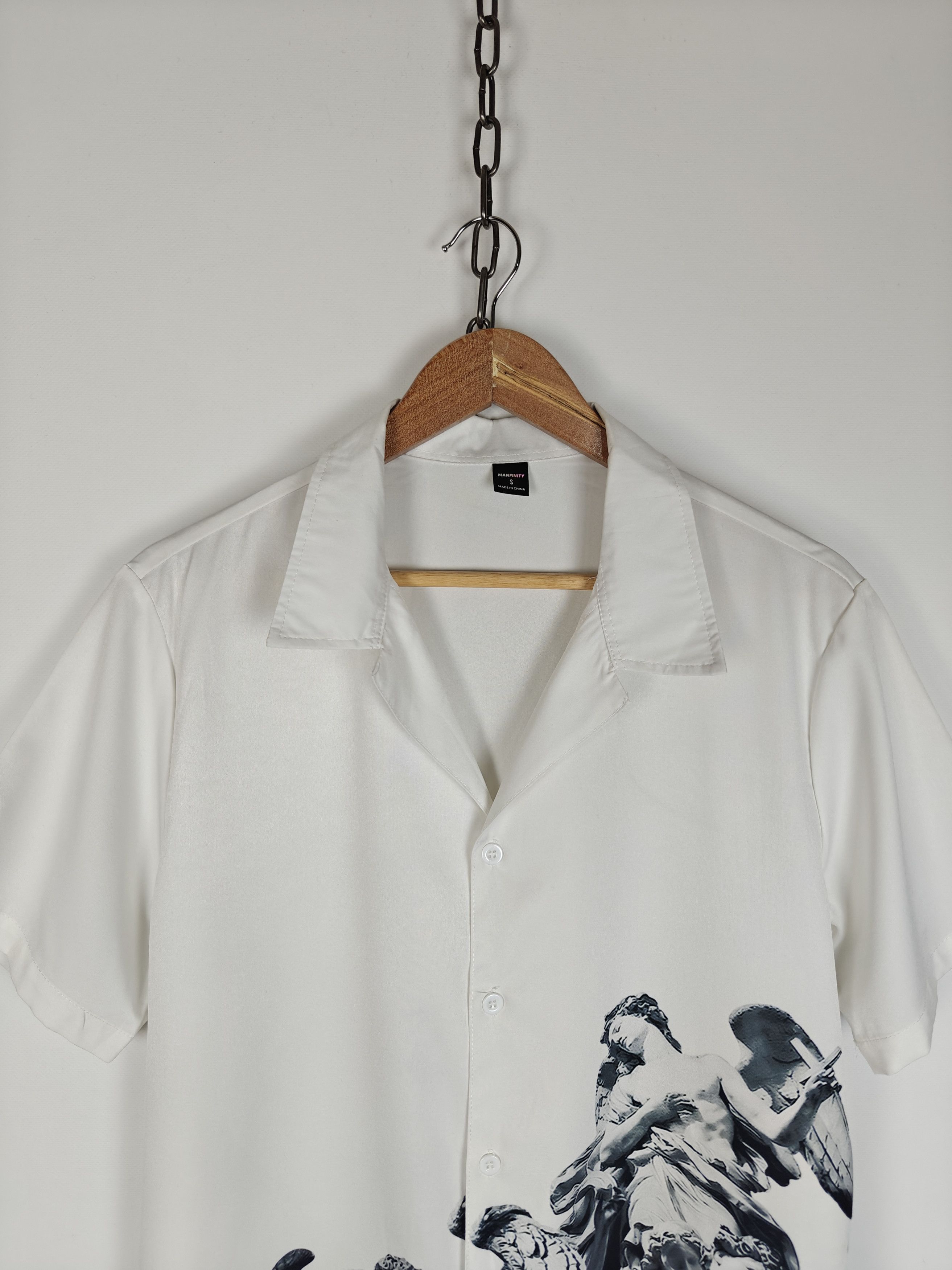 Other Manfinity White Shirt Greek Statues Design size S Size US S / EU 44-46 / 1 - 2 Thumbnail