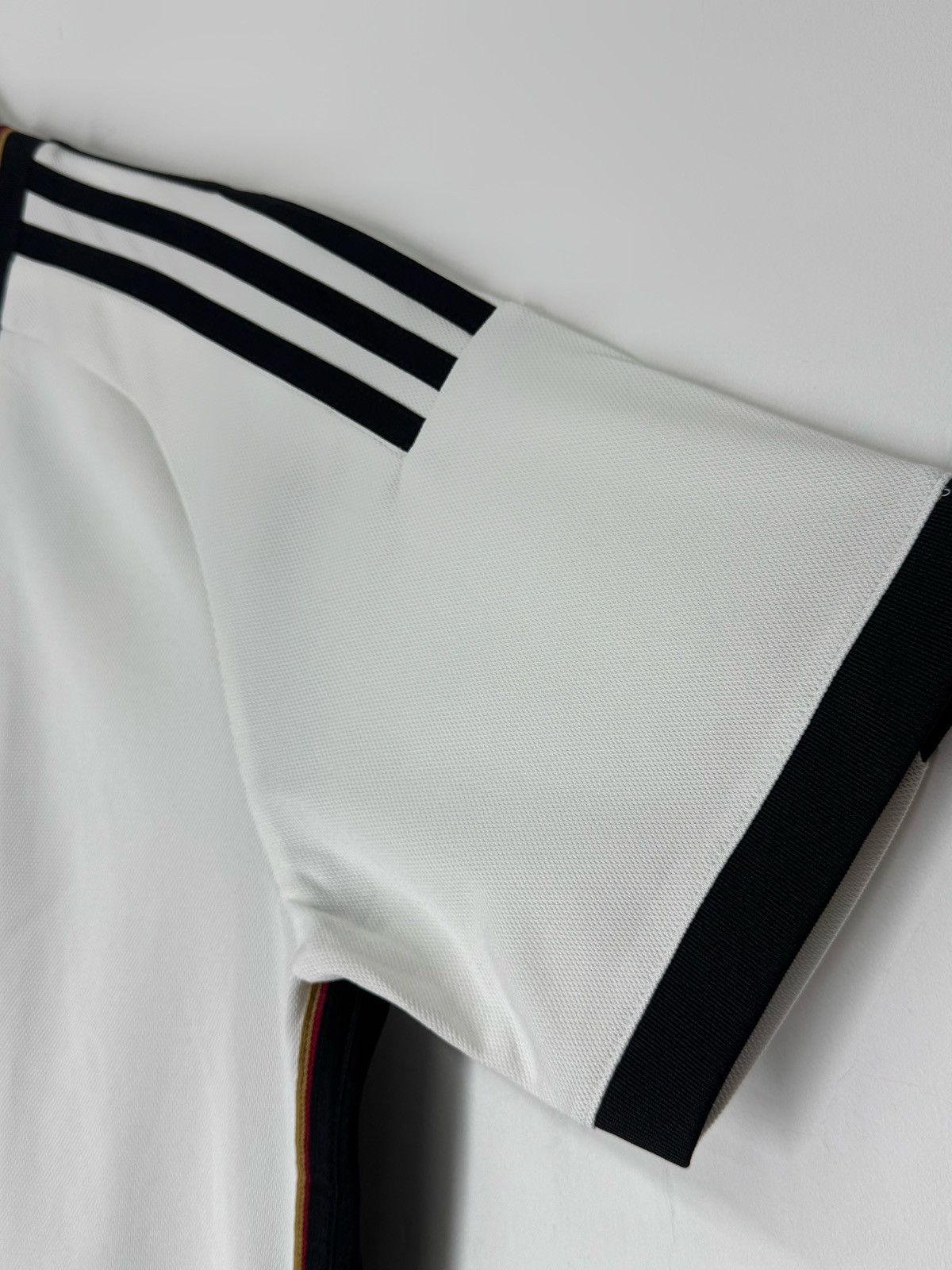 Adidas Adidas Germany 2022 Home Football Shirt World Cup Size US M / EU 48-50 / 2 - 8 Thumbnail