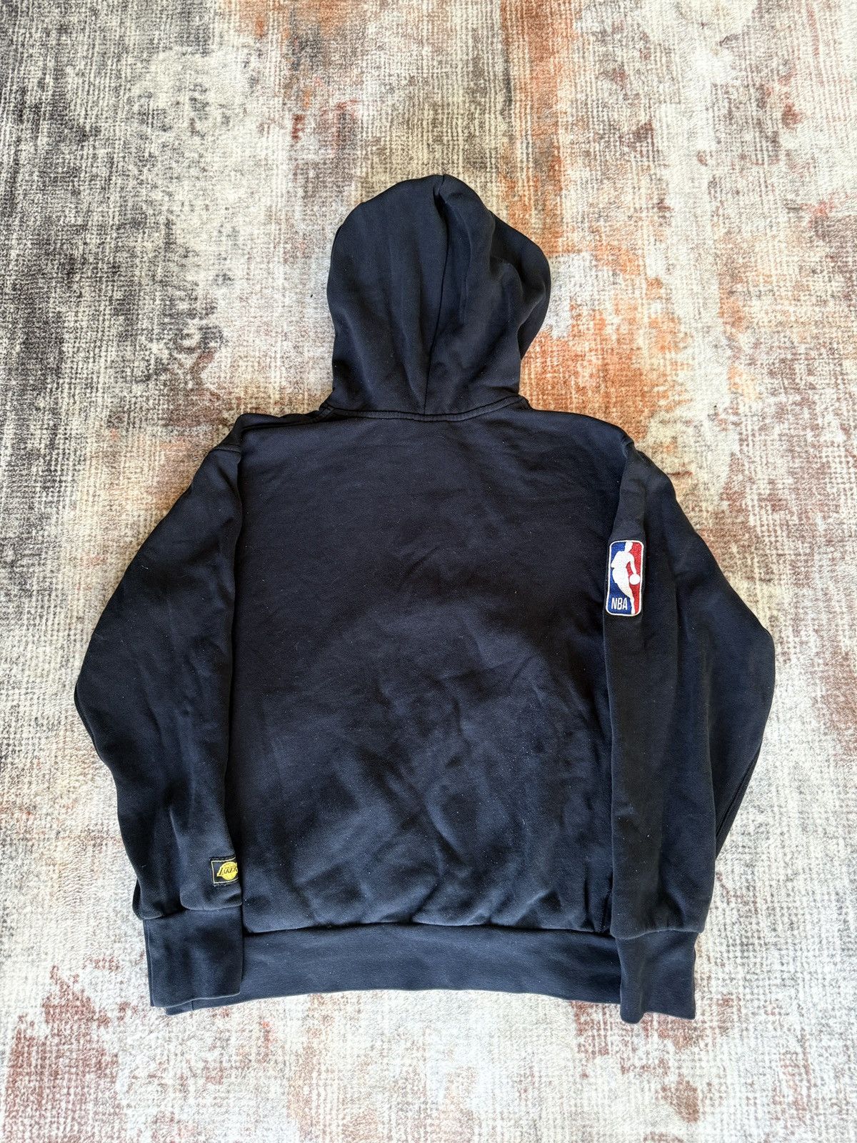 Designer × Nike × Vintage Los Angeles Lakers black Hoodie Sweatshirt NBA Nike Vintage Size US M / EU 48-50 / 2 - 6 Thumbnail