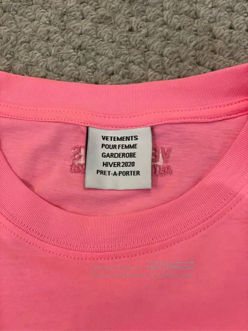 Vetements Vetements Neon Pink Underwater World Printed Short Sleeve Size US S / EU 44-46 / 1 - 3 Thumbnail