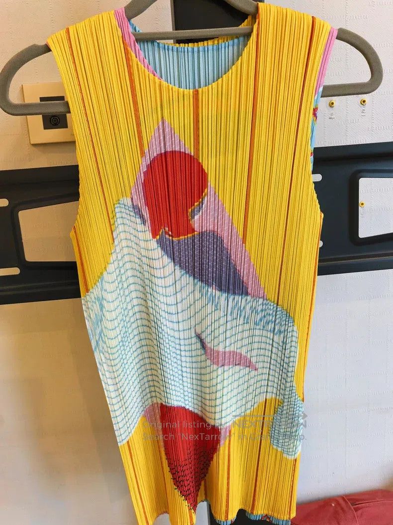 Issey Miyake Issey Miyake Aoyama Limited Edition Illustration Vest Size M / US 6-8 / IT 42-44 - 4 Thumbnail