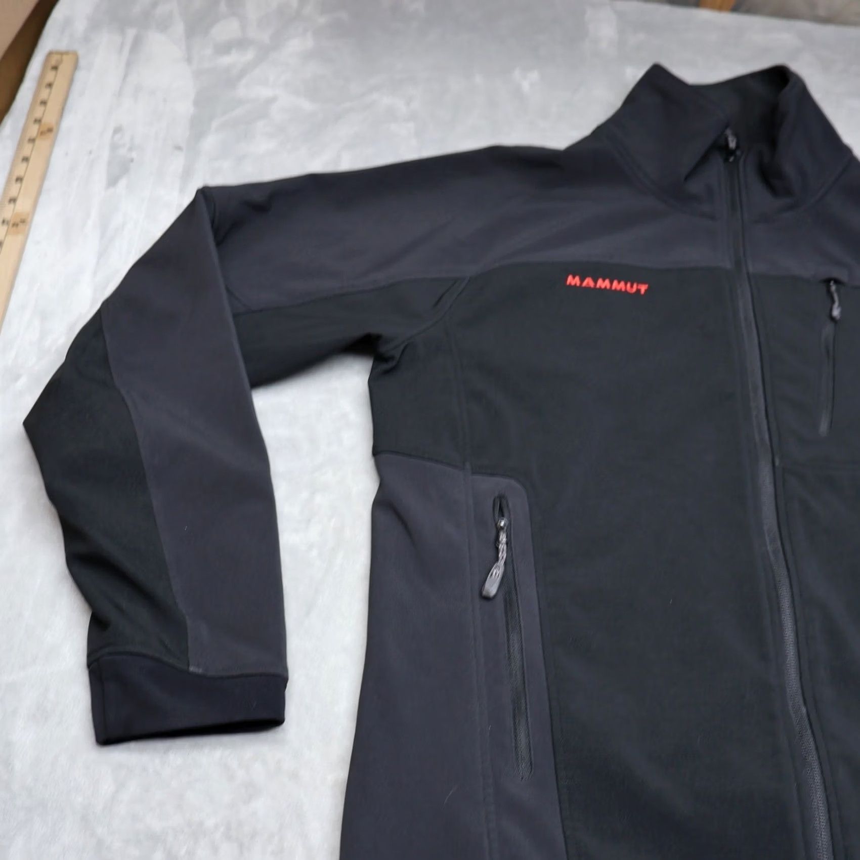 Mammut Mammut Jacket Men Large Black Softshell Windproof Rain Performance Gorpcore Hike Size US L / EU 52-54 / 3 - 2 Thumbnail