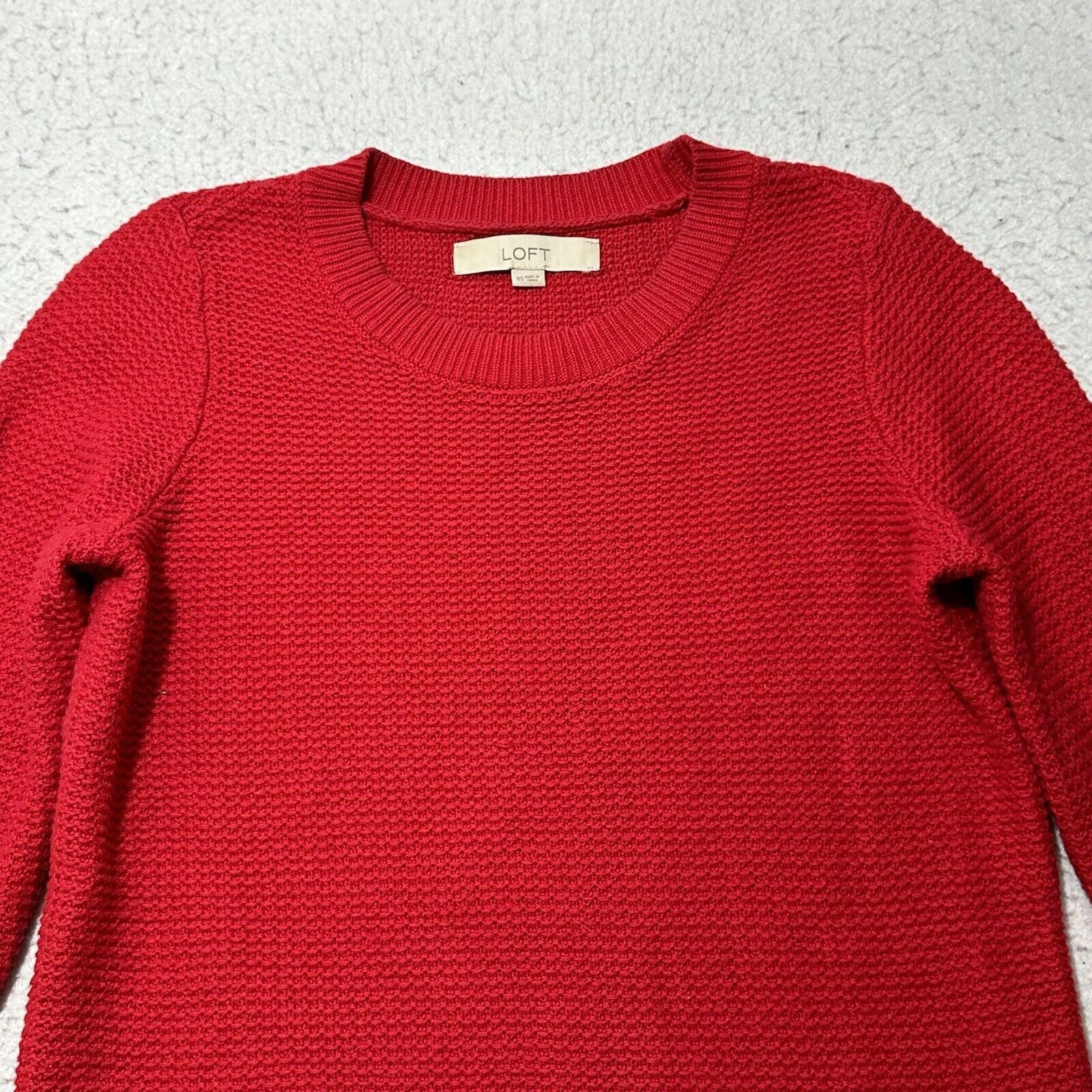 Loft LOFT XS Long Sleeve Crewneck Red Pullover Sweater Buttons Size XS / US 0-2 / IT 36-38 - 2 Thumbnail