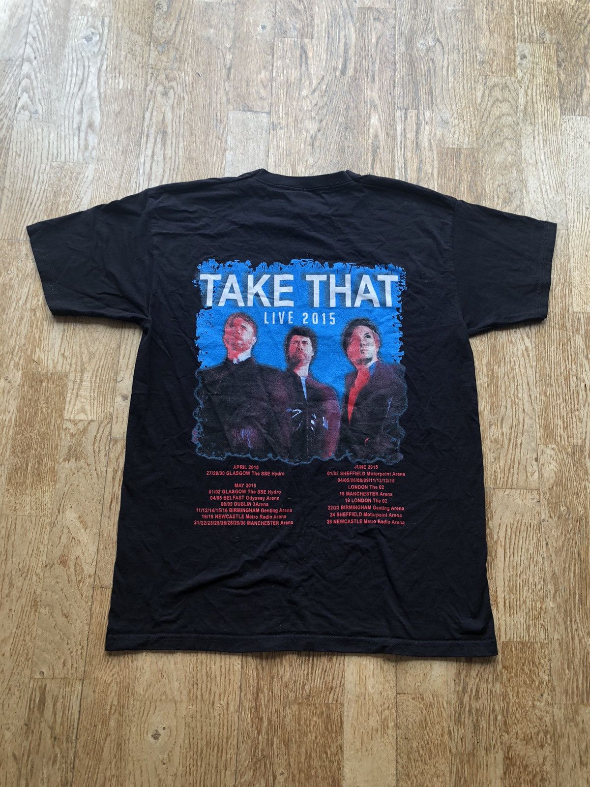 Band Tees TAKE THAT 2015 LIVE TOUR REDWOOD TEE SHIRT Size US M / EU 48-50 / 2 - 2 Thumbnail