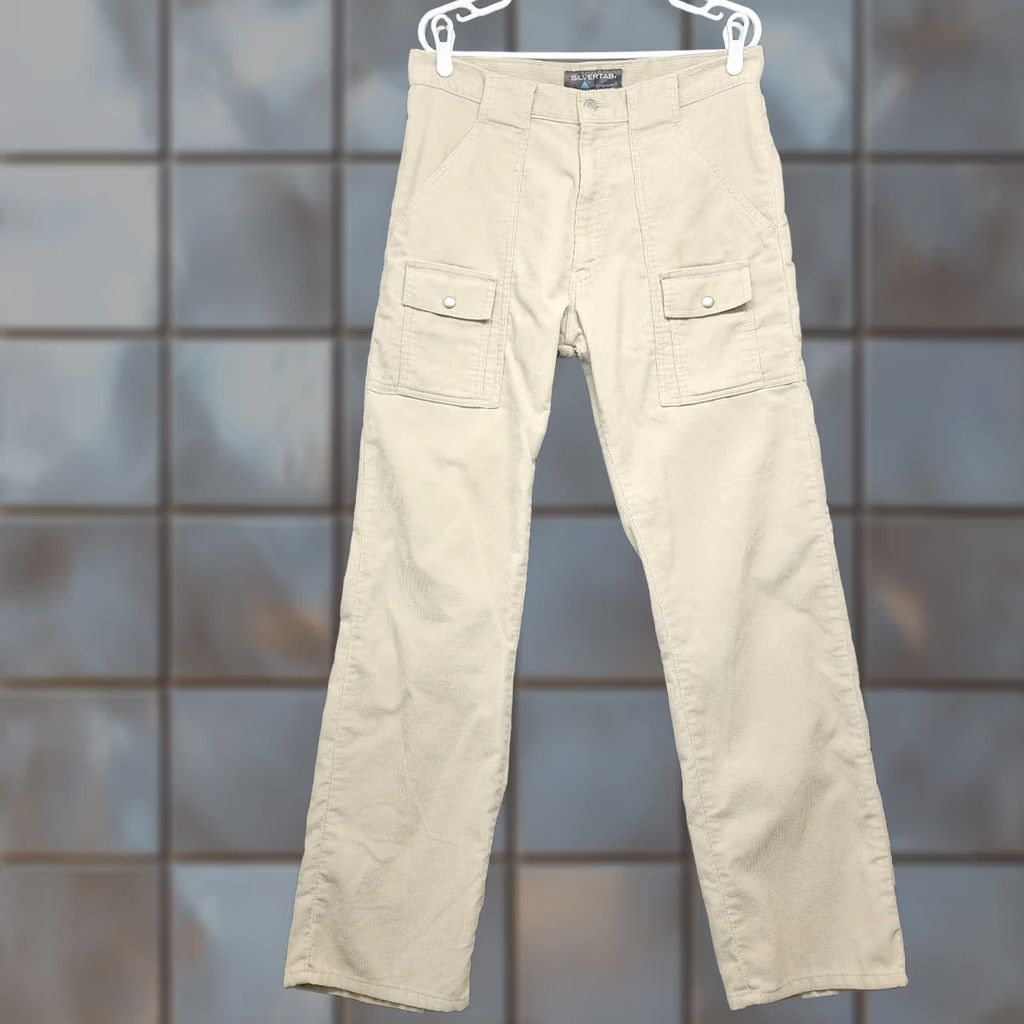 Levi's VINTAGE Levi's Silvertab Cargo Pants 33x34 Corduroy Beige Relaxed Y2K Skater Grunge Cords Mens Size US 33 - 1 Thumbnail