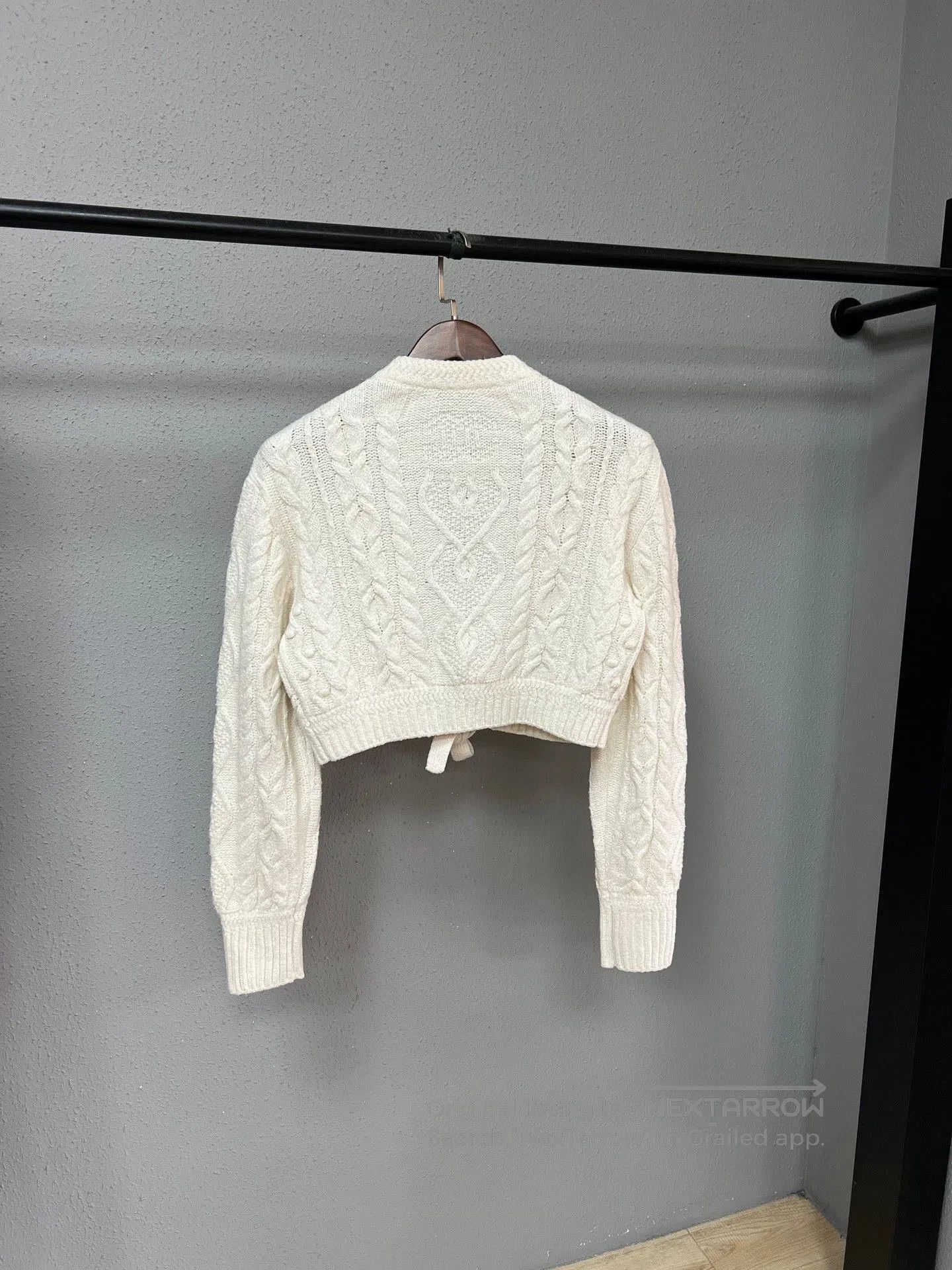 Chanel Chanel Off-White Bow Cardigan. Size XS / US 0-2 / IT 36-38 - 2 Thumbnail