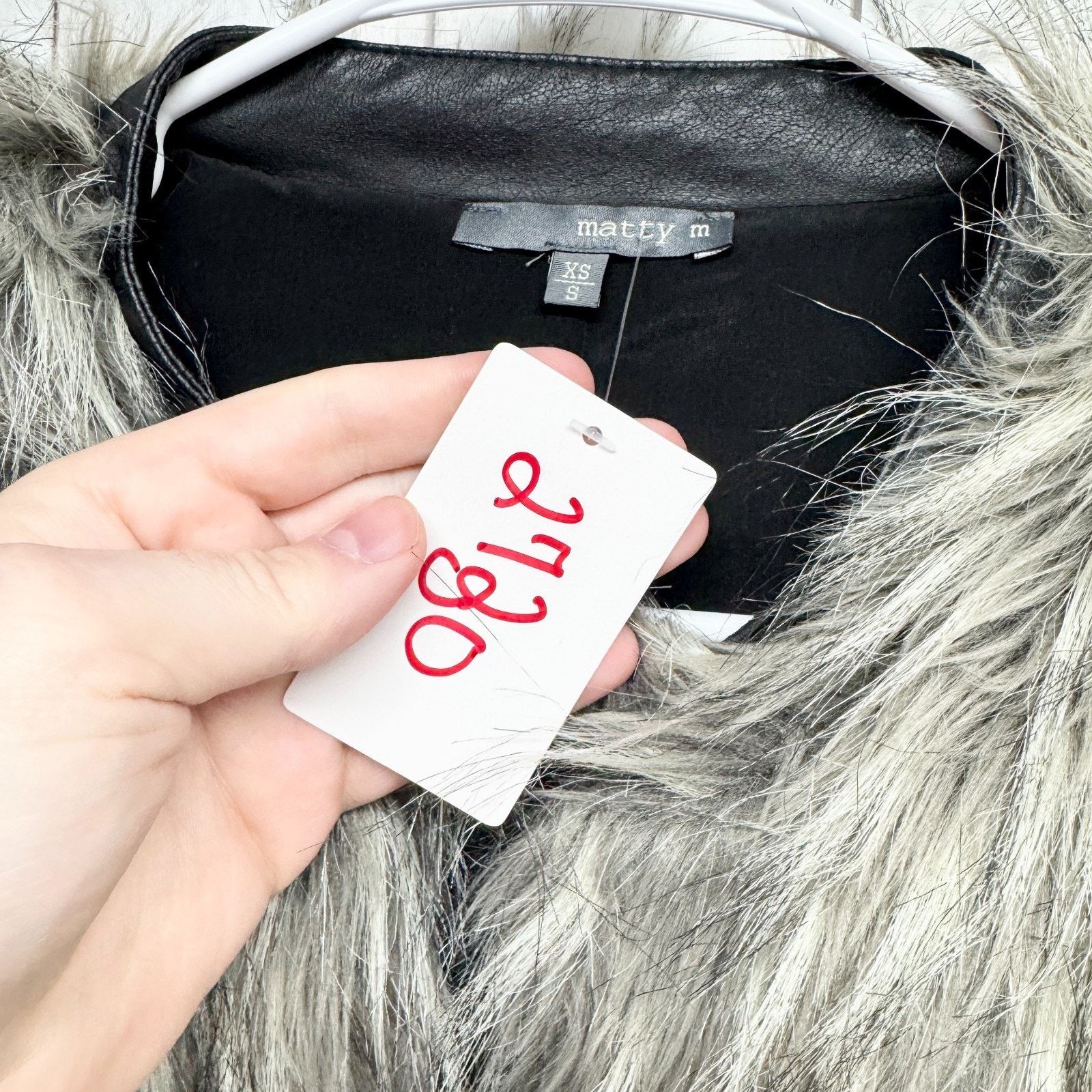 Other Matty M Vest Size XS/S Faux Fur Sleeveless Midi Open Front Size S / US 4 / IT 40 - 3 Thumbnail