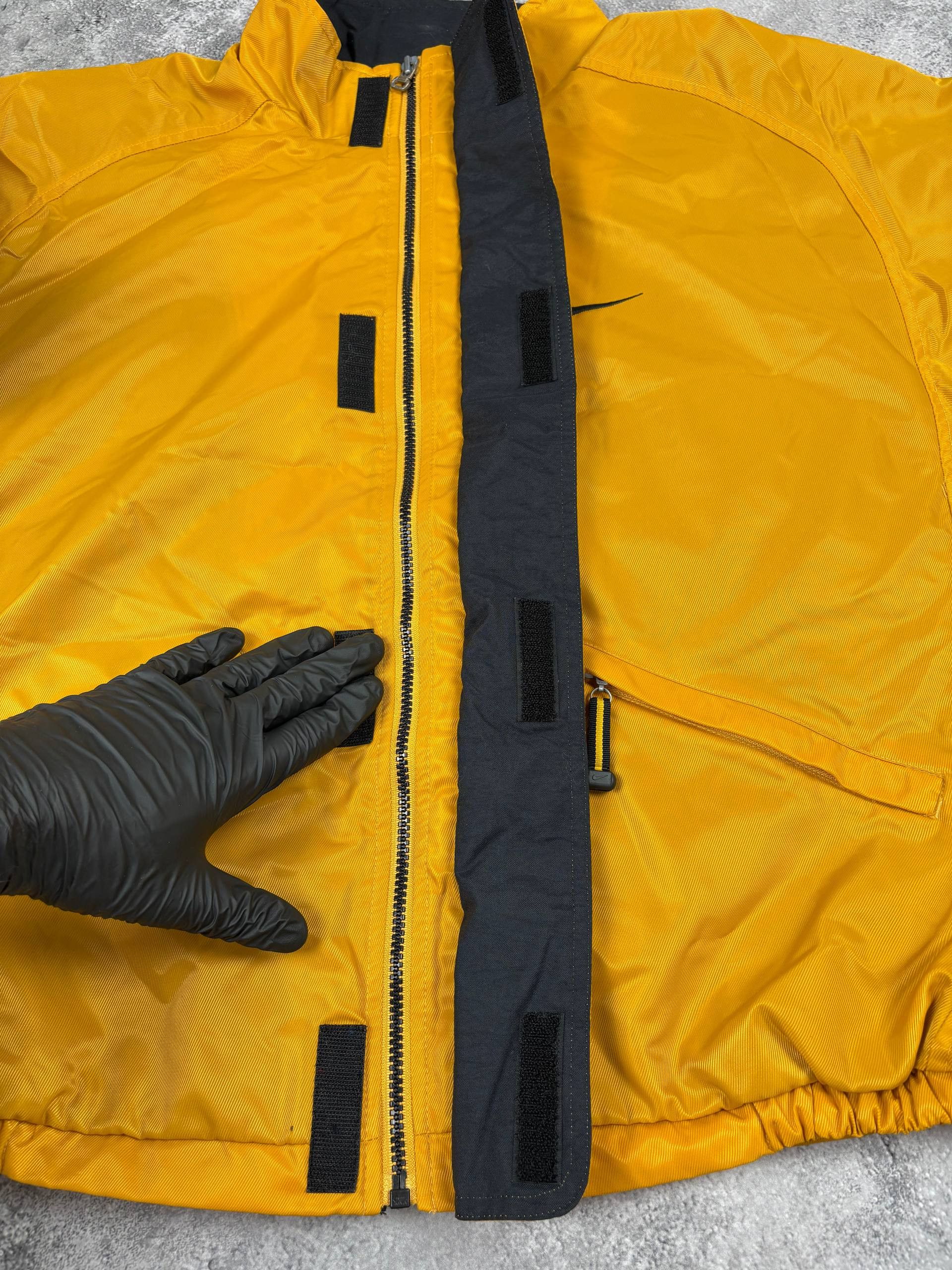 Nike Vintage Nike jacket Yellow OLD Y2K size m - l 80s 90s 00s Size US M / EU 48-50 / 2 - 7 Thumbnail