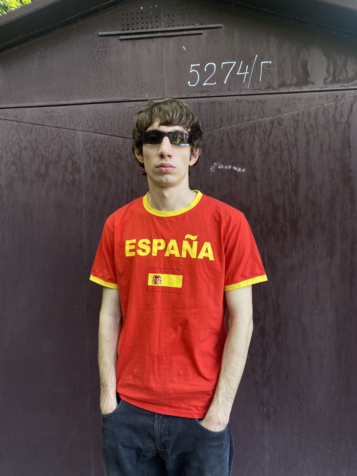 Vintage Vintage Spain National team soccer jersey t shirt Size US M / EU 48-50 / 2 - 7 Thumbnail