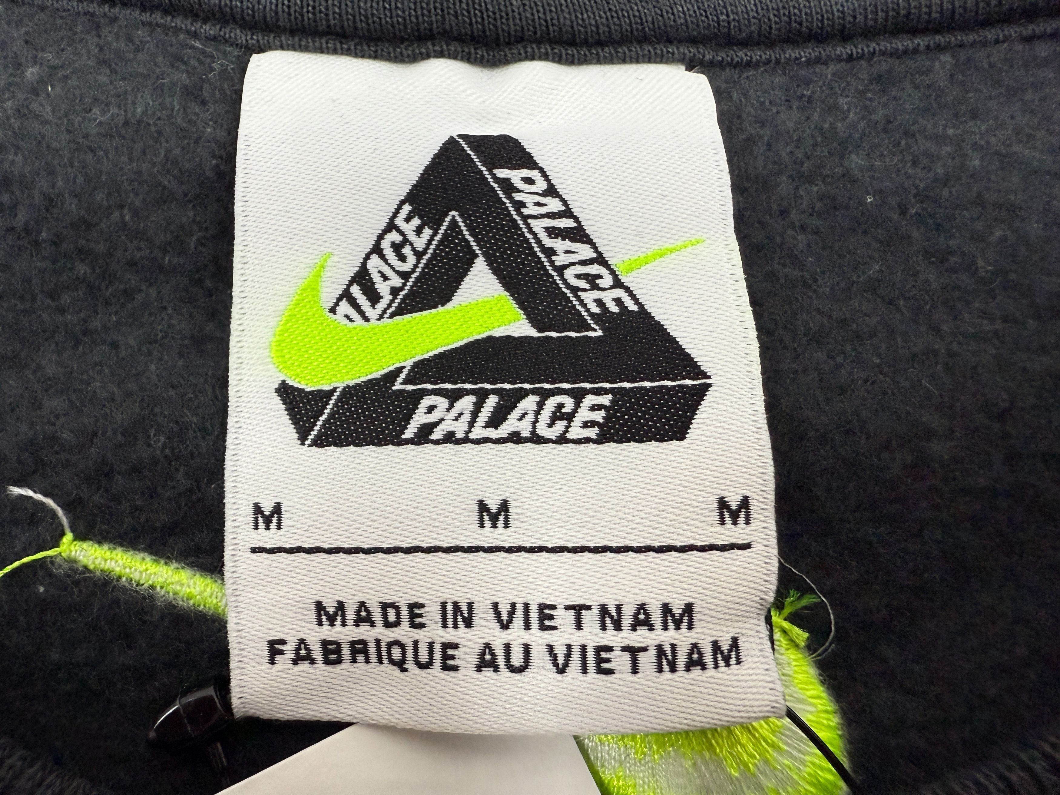 Palace Palace x Nike Total P90 Crew Black Size Medium NEW Size US M / EU 48-50 / 2 - 7 Thumbnail