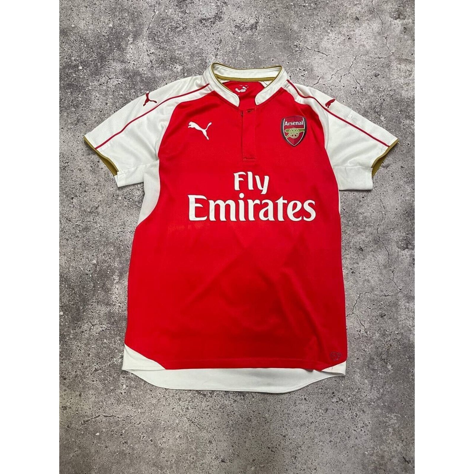 Puma Vintage Arsenal Red Soccer Jersey M Puma Fly Emirates Size US M / EU 48-50 / 2 - 1 Thumbnail