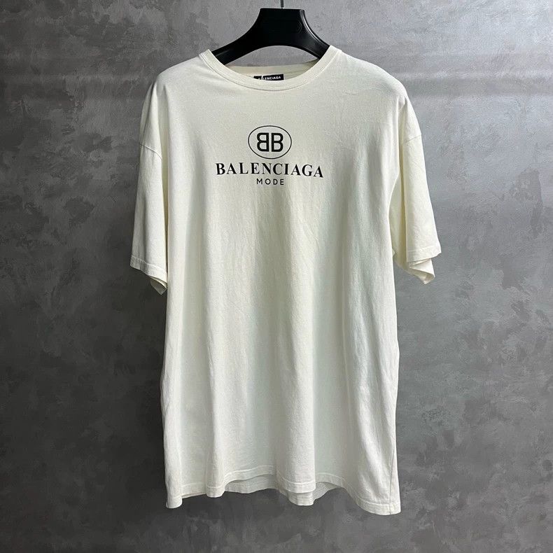 Balenciaga Balenciaga White logo print crew neck short sleeve T-shirt Size US M / EU 48-50 / 2 - 1 Thumbnail
