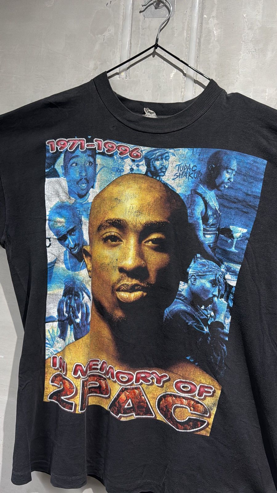 Rap Tees Vintage 90s 2pac Memorial Rap Tee Size US XL / EU 56 / 4 - 15 Thumbnail