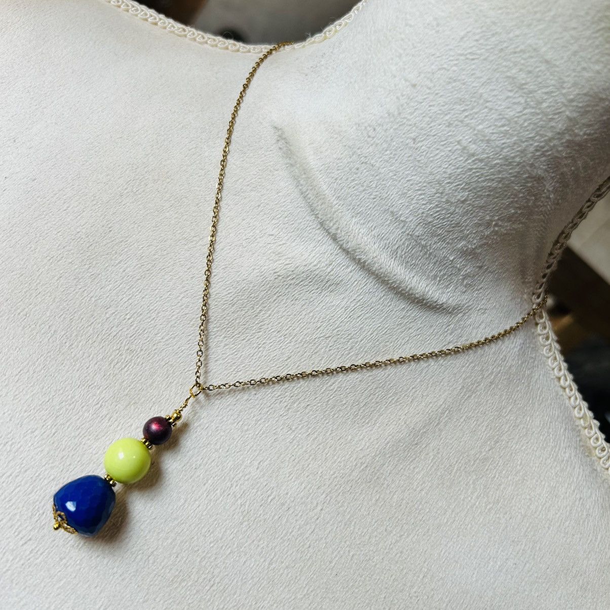 Handmade Handcrafted vintage bead drop pendant on chain necklace Size ONE SIZE - 2 Thumbnail