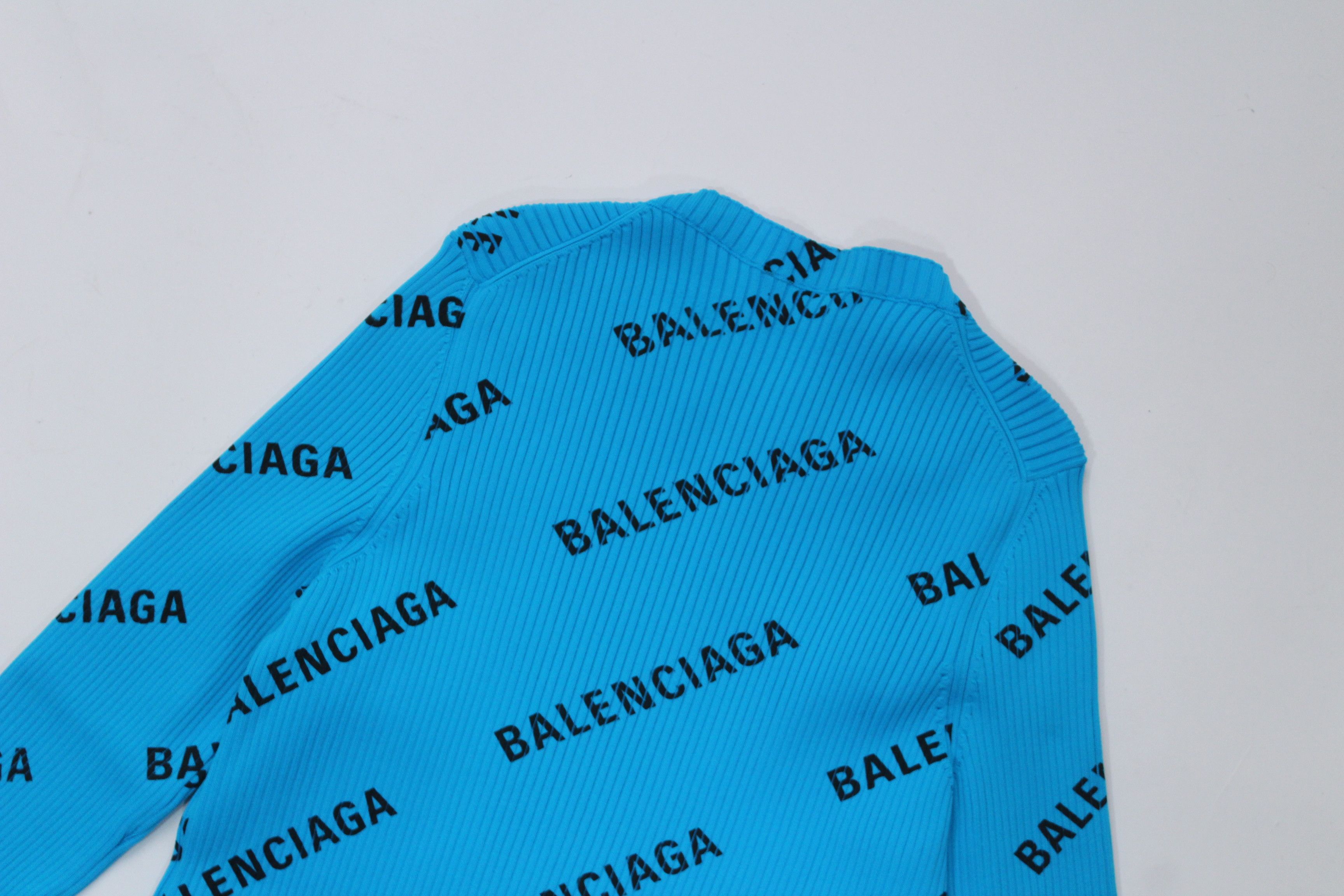 Balenciaga Balenciaga Sweater Size M Authentic Size M / US 6-8 / IT 42-44 - 11 Thumbnail