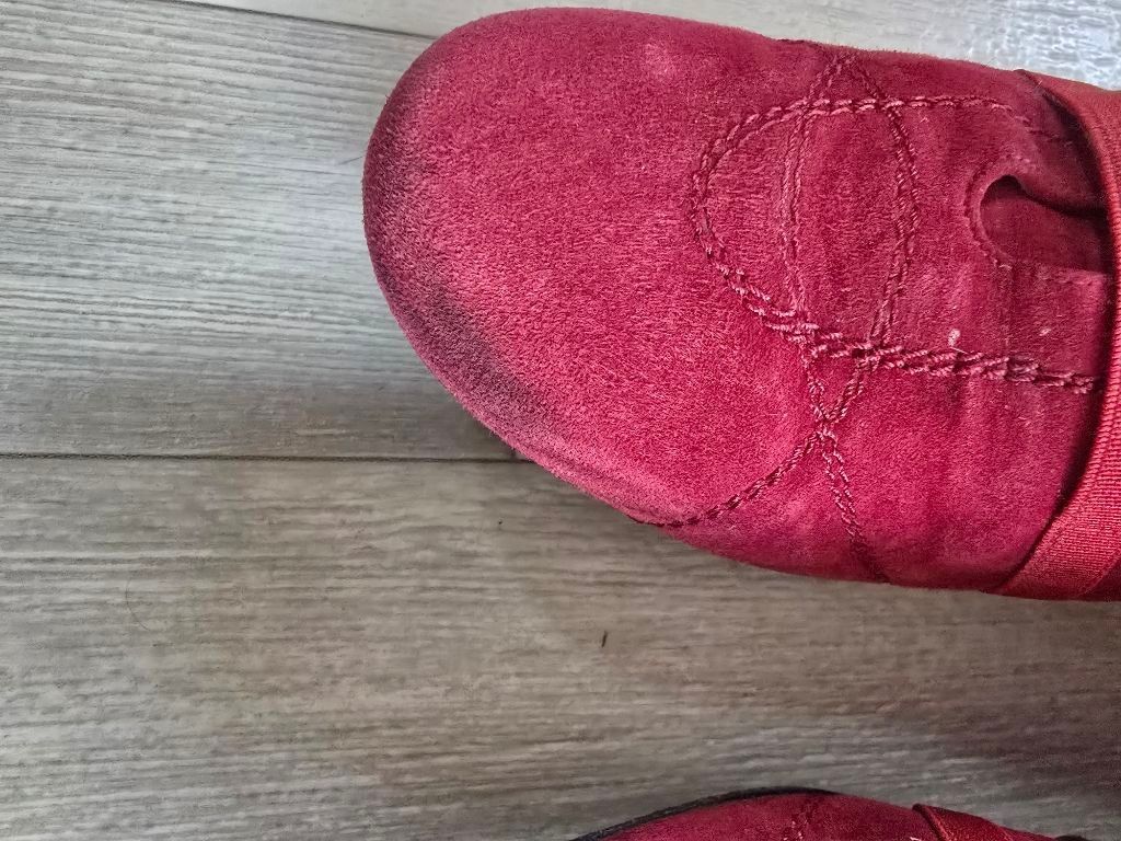 Stuart Weitzman Women's Stuart Weitzman Red Suede Sneakers Size 8.5 Size US 8.5 / IT 38.5 - 9 Thumbnail