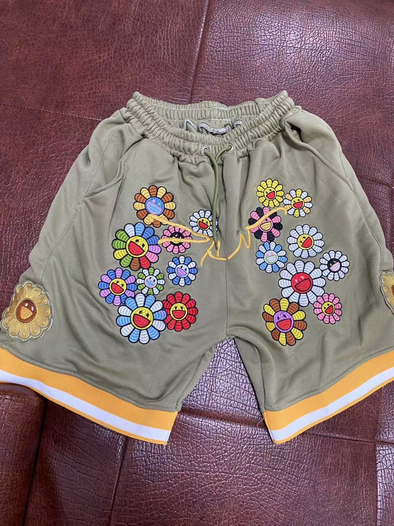 Vintage Streetwear loose-fitting embroidered shorts Size US 33 - 1 Thumbnail