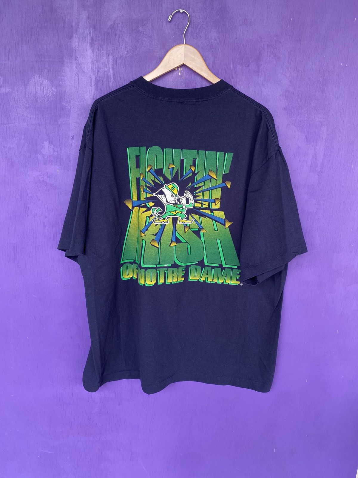 Logo 7 Vintage 90s Logo 7 Notre Dame logo t-shirt Size US XXL / EU 58 / 5 - 2 Thumbnail