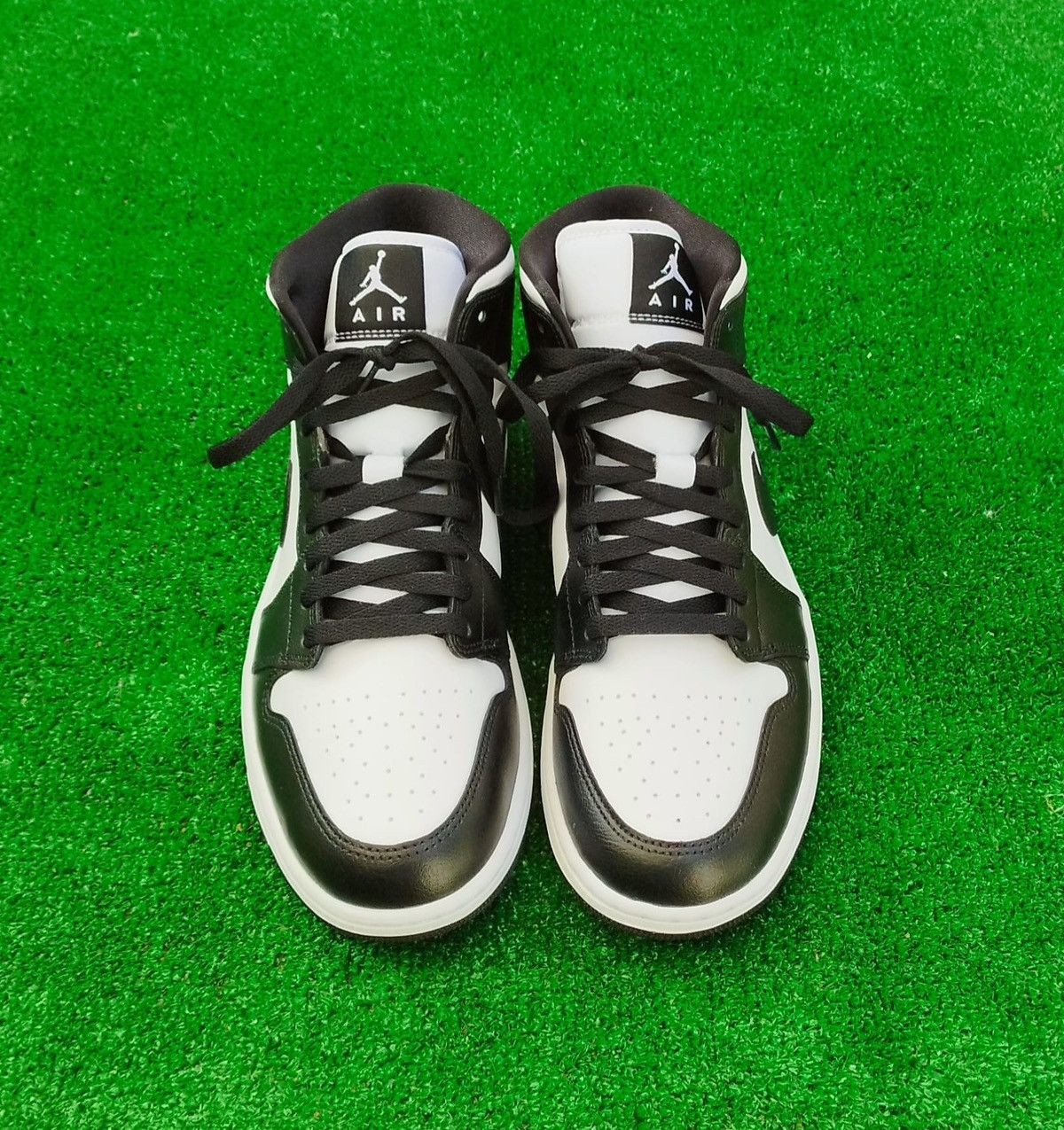 Jordan Brand Shoes Air Jordan 1 Mid Panda Unisex. Size US 10 / EU 43 - 2 Thumbnail