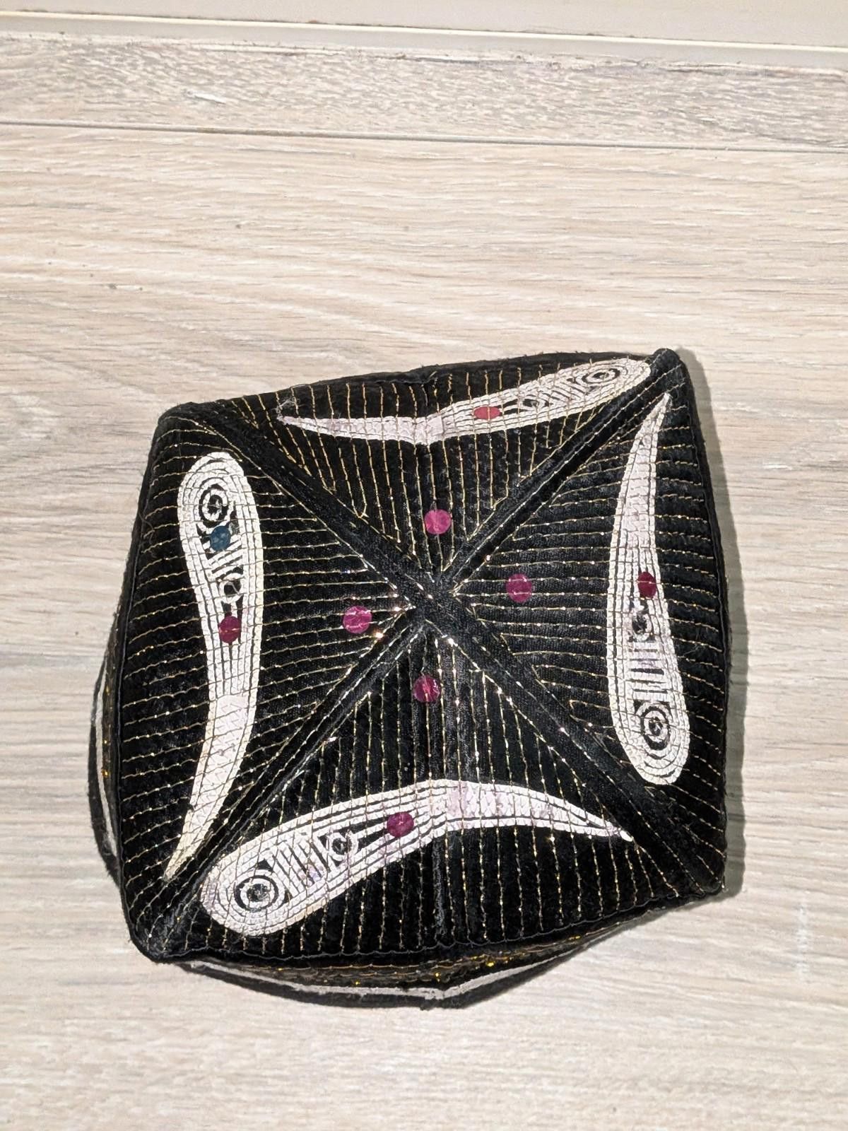 The Unbranded Brand VTG Uzbek Uzbekistan Tubeteika Hat Doppa Duppi Skullcap Size ONE SIZE - 3 Thumbnail