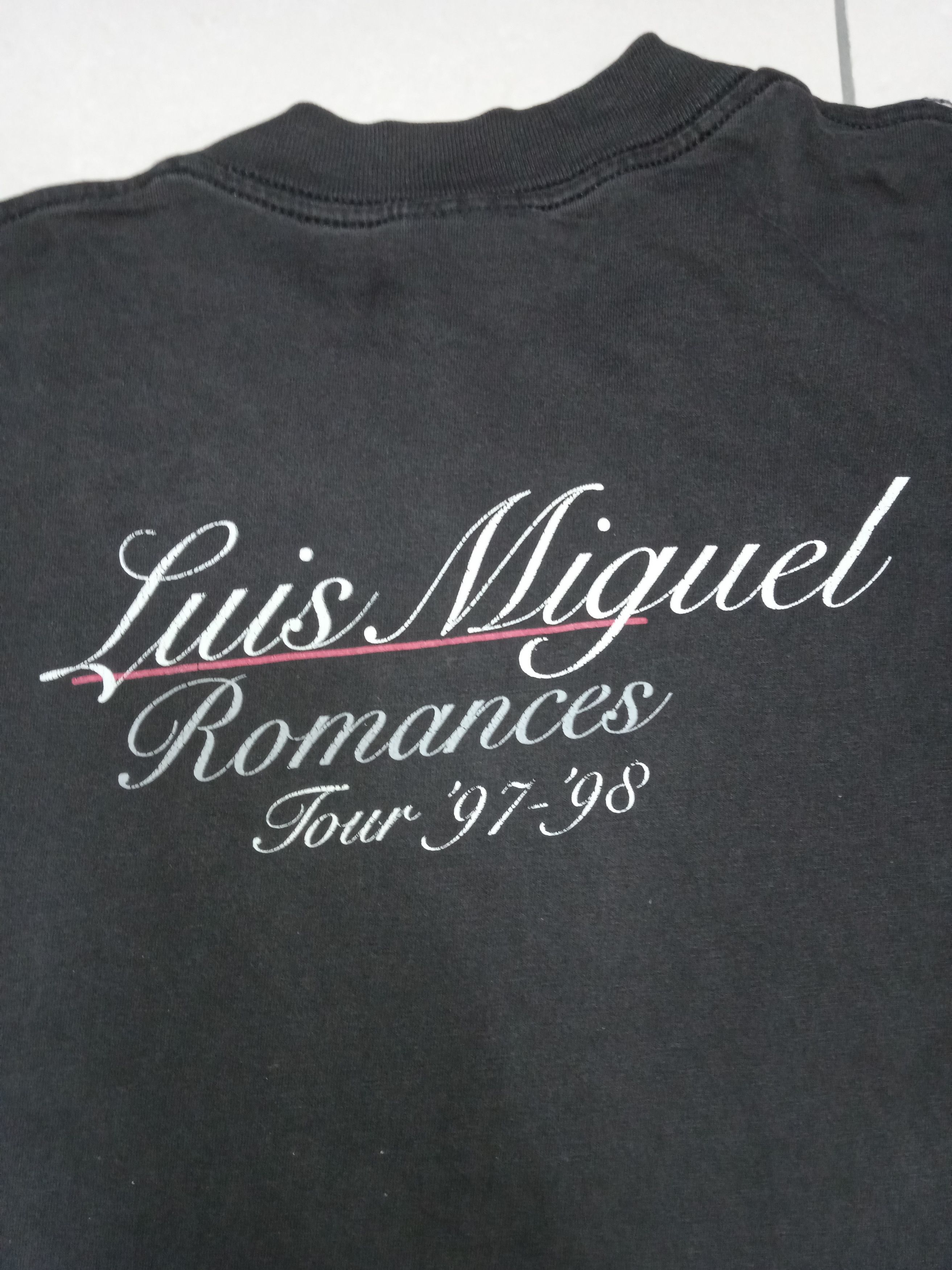 Vintage Vintage 90s Luis Miguel Romances Tour T Shirt Size US L / EU 52-54 / 3 - 7 Thumbnail